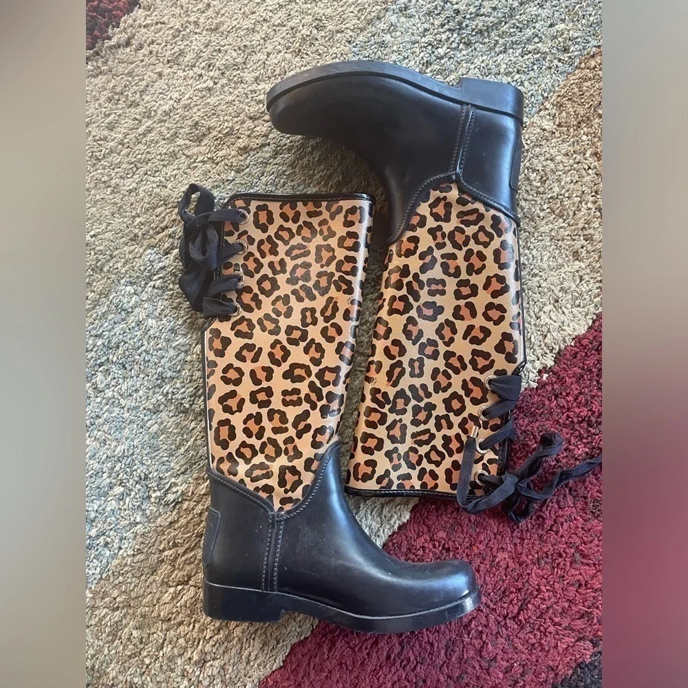 Authentic Coach Leopard Signature Outline “Tristee” Rain Boots - Picture 4 of 11